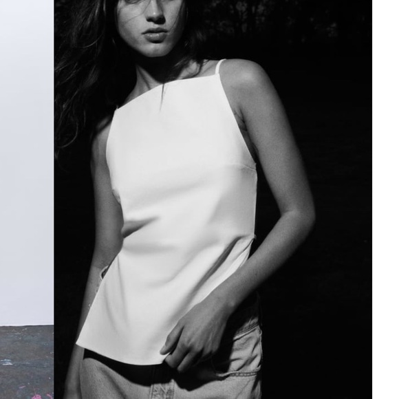 ZARA NEW WOMAN SS23 ECRU LINEN BLEND TOP WITH OPEN BACK - Picture 2 of 5